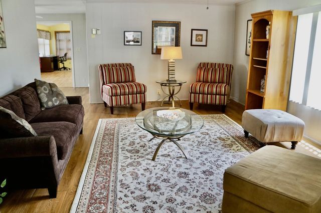 4 of 31 - 21 Se Iberian Lane, Port St. Lucie, FL