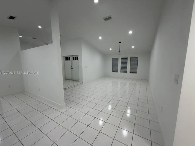 5 of 36 - 18870 Sw 294th Terrace, Homestead, FL
