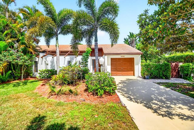 6747 Starkeys Place, Lake Worth