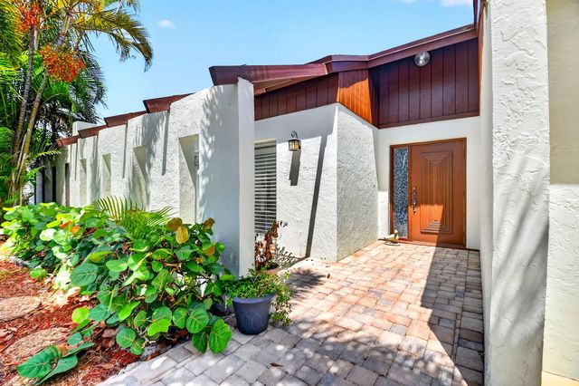 3 of 112 - 6747 Starkeys Place, Lake Worth, FL