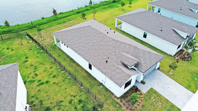 4 of 29 - 5929 Se Sky Blue Circle E, Stuart, FL