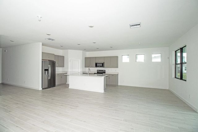5 of 29 - 5929 Se Sky Blue Circle E, Stuart, FL