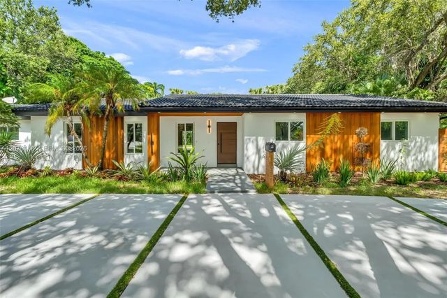 15321 Sw 82nd Avenue, Palmetto Bay