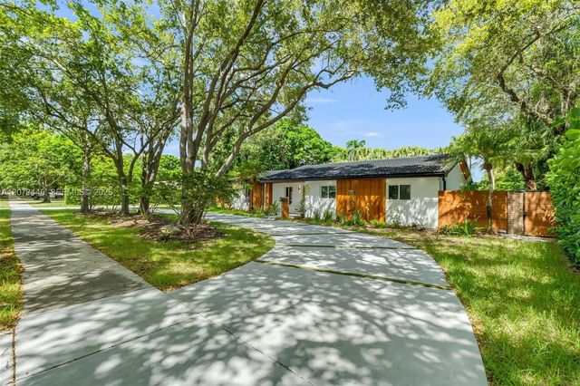 2 of 93 - 15321 Sw 82nd Avenue, Palmetto Bay, FL