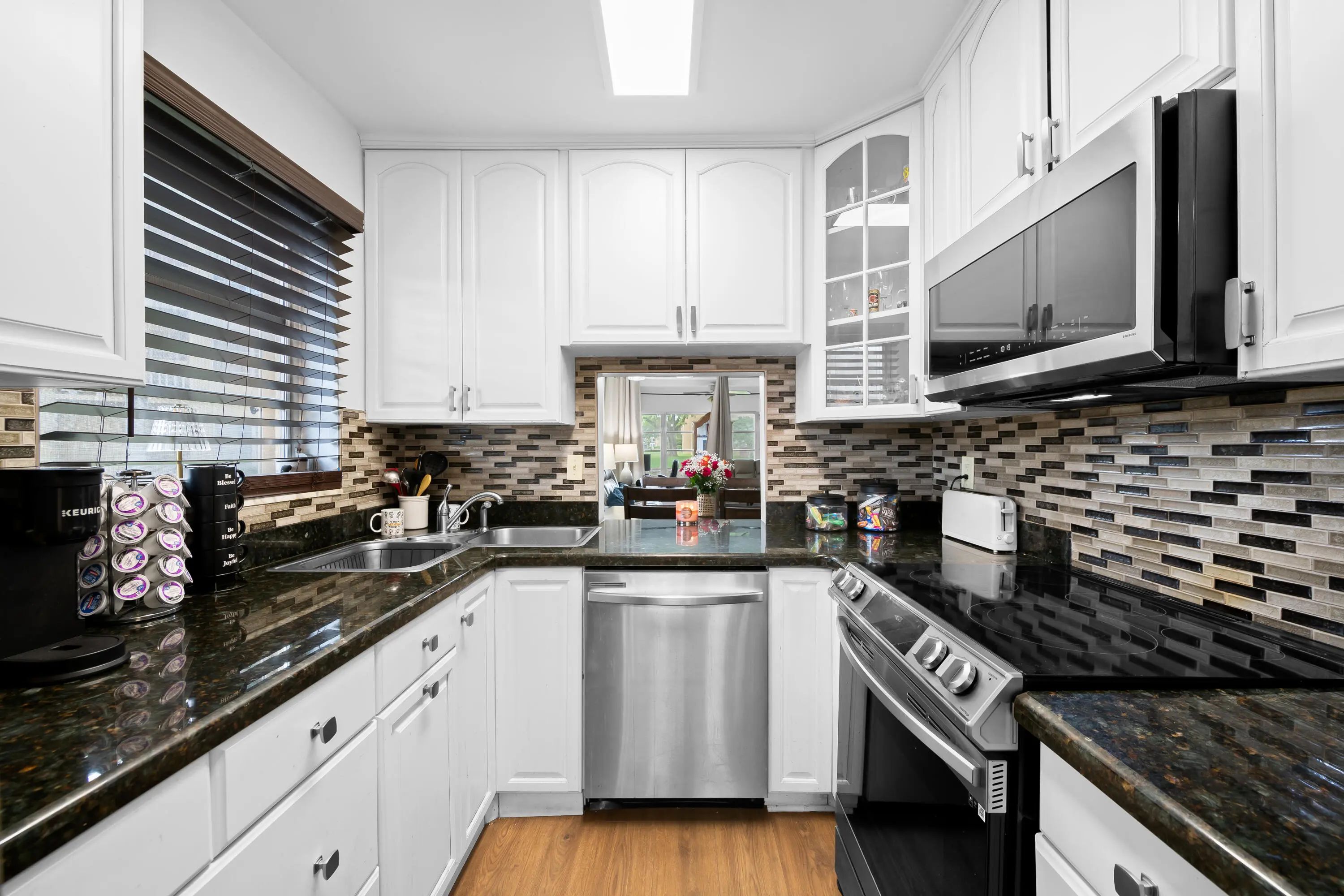 6300 Nw 62nd Street #101, Tamarac
