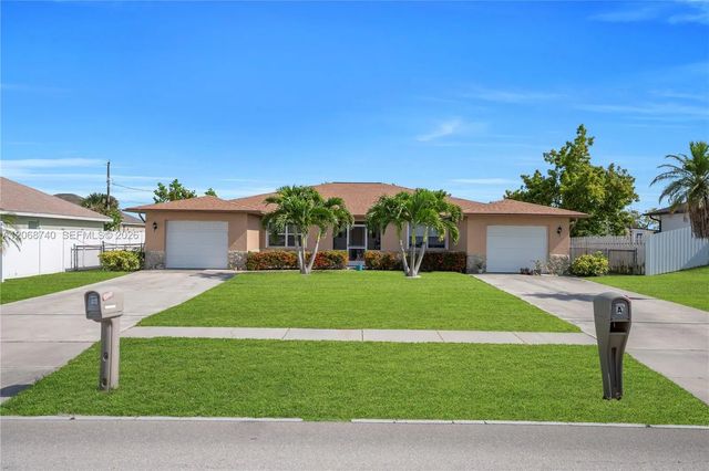 4 of 37 - 836 Trafalgar Parkway, Cape Coral, FL