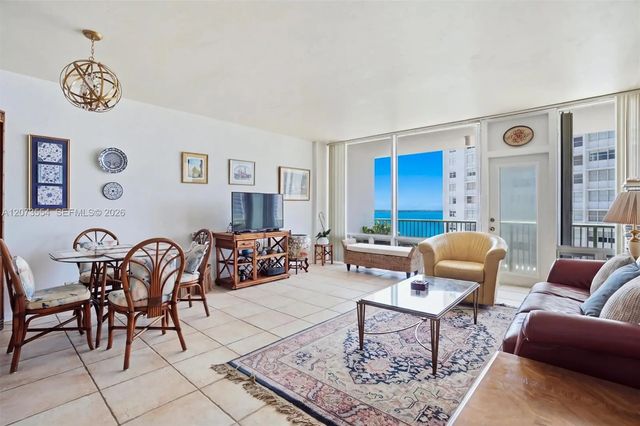 4 of 41 - 1408 Brickell Bay Drive #706, Miami, FL