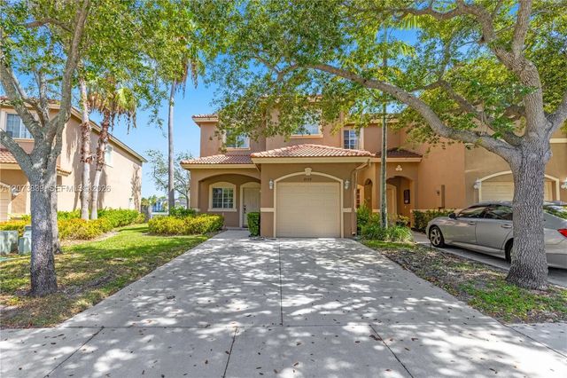 8549 Sw 214th Lane, Cutler Bay