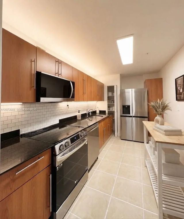 3000 S Ocean Drive #1218, Hollywood