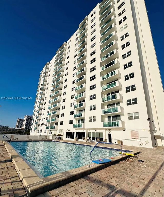 3000 S Ocean Drive #1218, Hollywood
