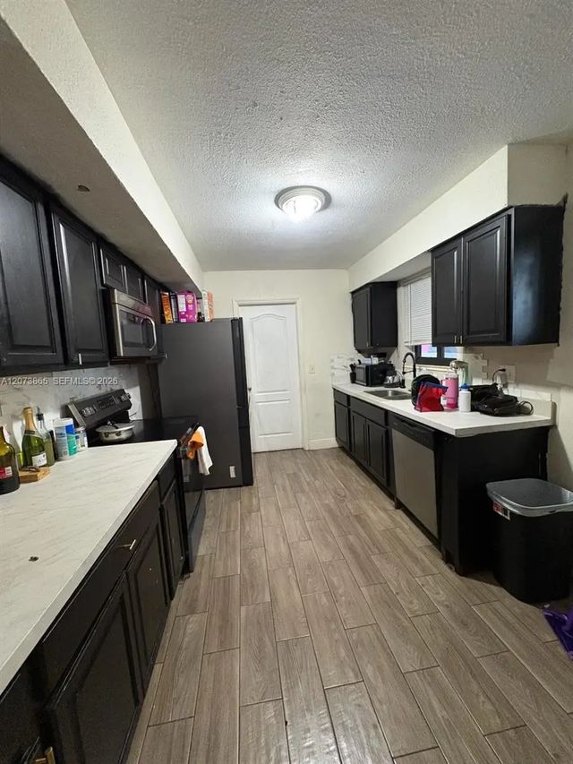 4 of 13 - 1330 Nw 175th Street, Miami Gardens, FL