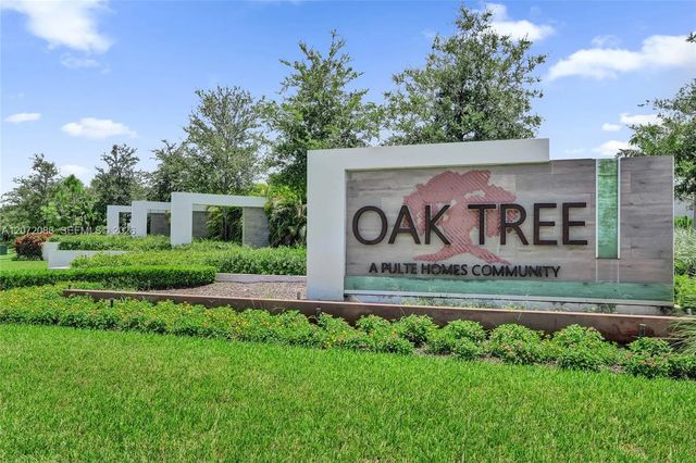 2138 S Appleton Circle S, Oakland Park