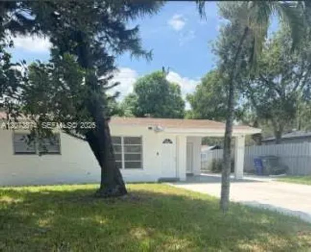 7170 Custer Street, Hollywood