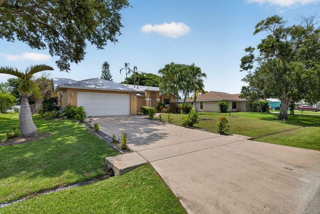 4 of 61 - 2252 Se Mcmaster Street, Port St. Lucie, FL