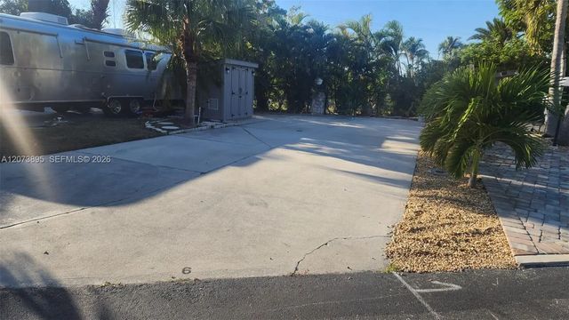 150 Smallwood Drive #6, 