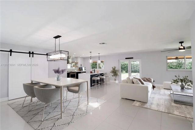 8123 Sw 95th Court, Miami