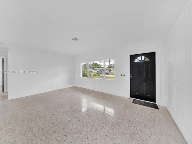 5 of 39 - 5450 Sw 55th Avenue, Davie, FL