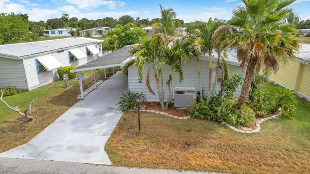 2 of 56 - 360 Ne Jade Circle, Jensen Beach, FL