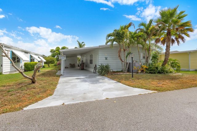 4 of 56 - 360 Ne Jade Circle, Jensen Beach, FL