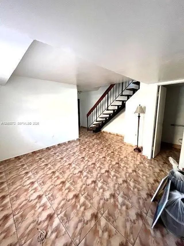 5274 W 25th Lane #206, Hialeah