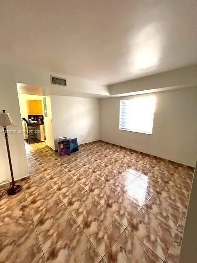 2 of 17 - 5274 W 25th Lane #206, Hialeah, FL