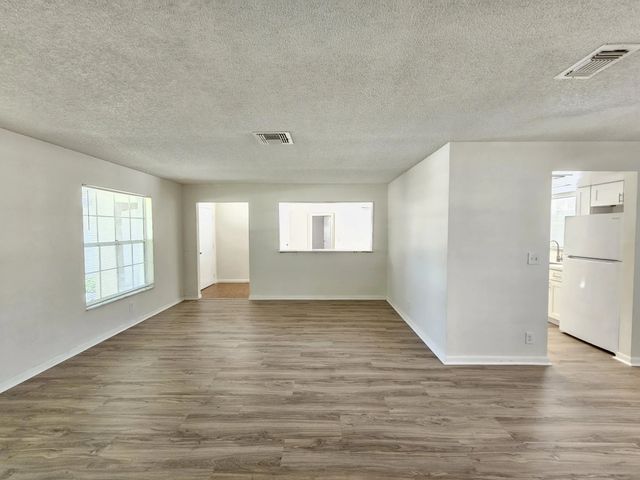 3 of 36 - 1878 Wisteria Street, Wellington, FL
