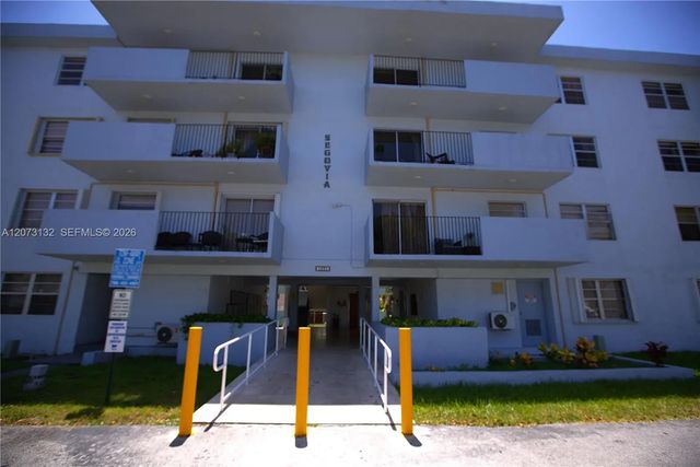 2 of 26 - 1221 Sw 122nd Avenue #403, Miami, FL