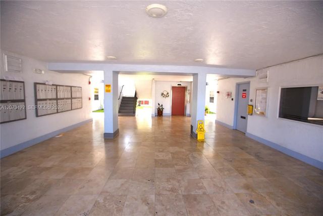 4 of 26 - 1221 Sw 122nd Avenue #403, Miami, FL