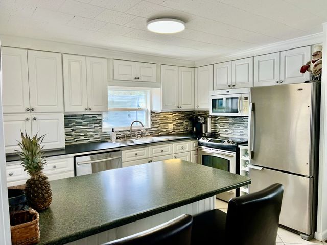 3 of 55 - 3225 South Street, Hollywood, FL