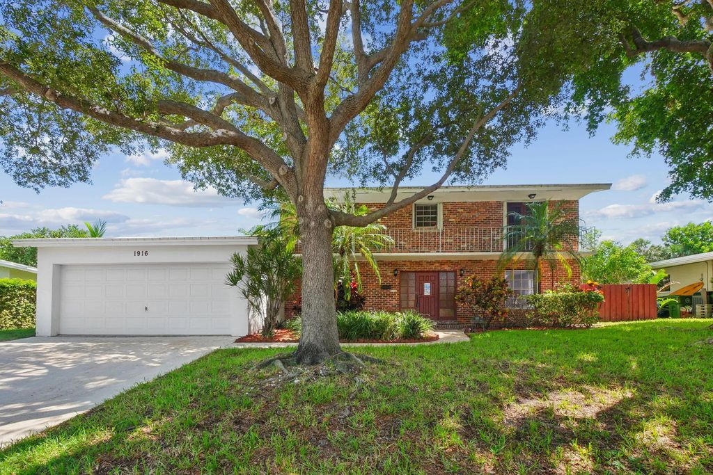 1916 Harbourview Drive, Fort Lauderdale