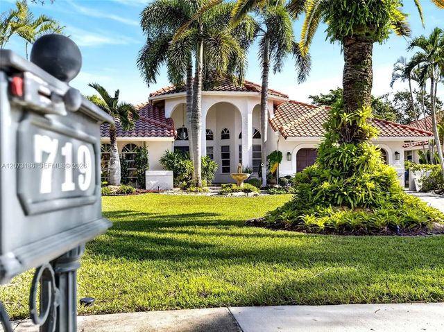 3 of 106 - 719 Crystal Court, Weston, FL