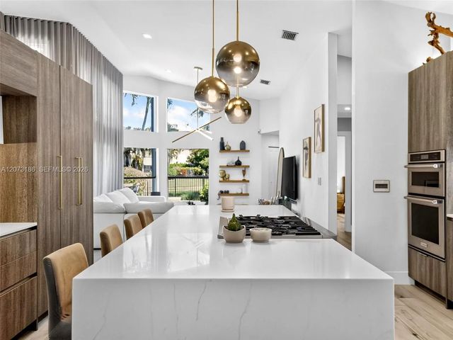 5 of 106 - 719 Crystal Court, Weston, FL