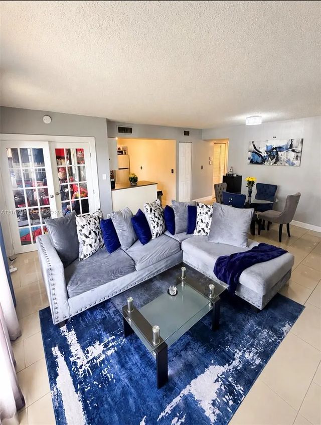 4240 Nw 21st Street #130, Lauderhill
