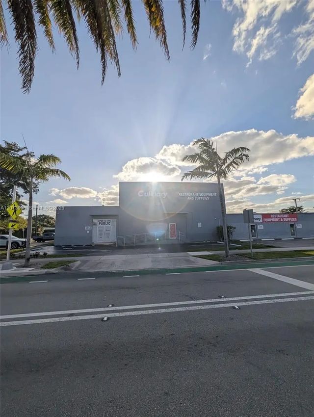 2 of 22 - 3555 N Andrews Avenue, Oakland Park, FL