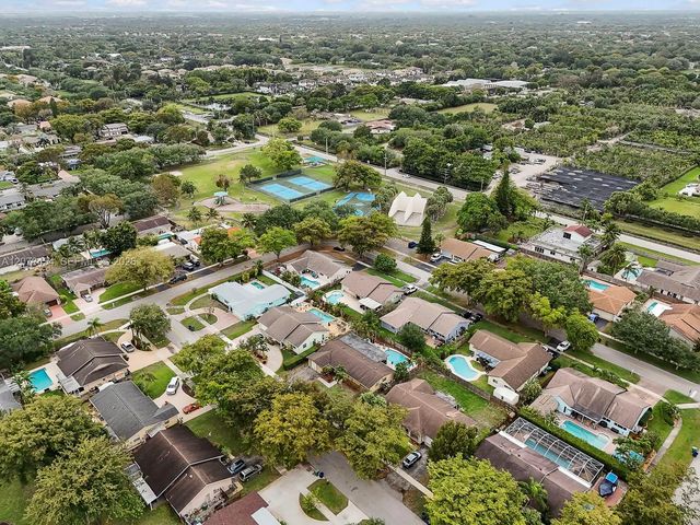2 of 30 - 5009 Sw 104th Avenue, Cooper City, FL