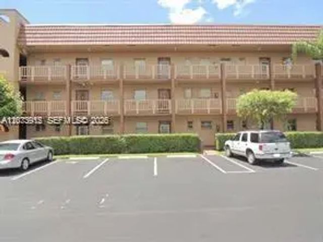 9360 Sunrise Lakes Boulevard #302, Sunrise