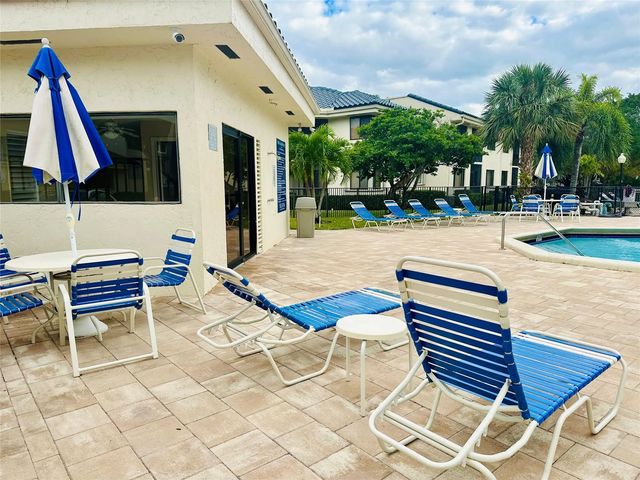 4 of 16 - 8142 Nw 17th Manor, Plantation, FL
