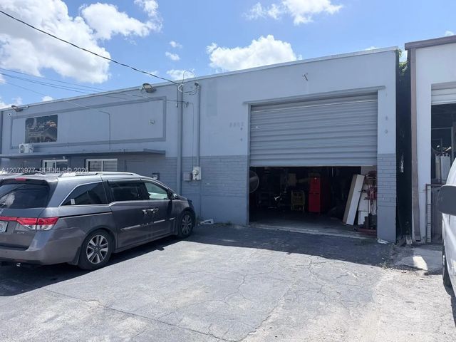 5 of 10 - N/A, Hialeah, FL