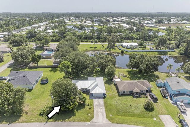 6704 Hulda Drive, Fort Pierce