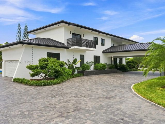 4 of 66 - 10201 Sw 64th Street, Miami, FL