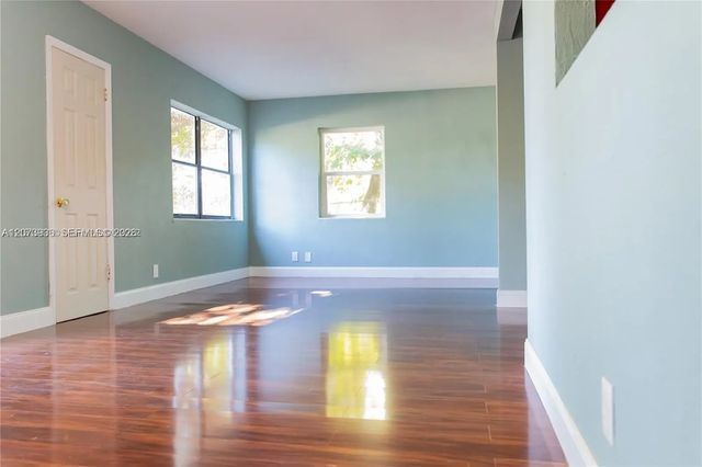 5 of 9 - 1704 Nw 18th Street, Fort Lauderdale, FL