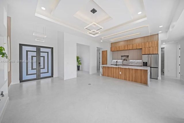 4 of 44 - 516 Croydon Avenue S, Lehigh Acres, FL