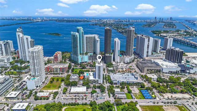 4 of 39 - 275 Ne 18th Street #1803, Miami, FL