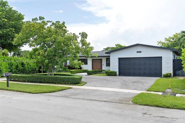 10630 Nw 19th Place, Pembroke Pines
