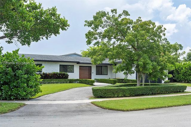 3 of 62 - 10630 Nw 19th Place, Pembroke Pines, FL