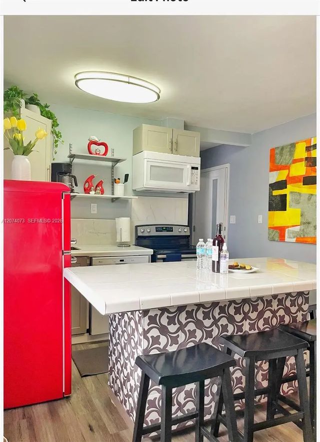 4 of 6 - 1021 Nw 30th Street, Miami, FL