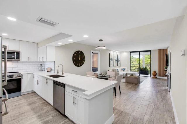 2 of 63 - 6461 Nw 2nd Avenue #505, Boca Raton, FL