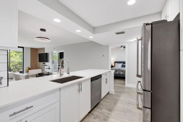 3 of 63 - 6461 Nw 2nd Avenue #505, Boca Raton, FL