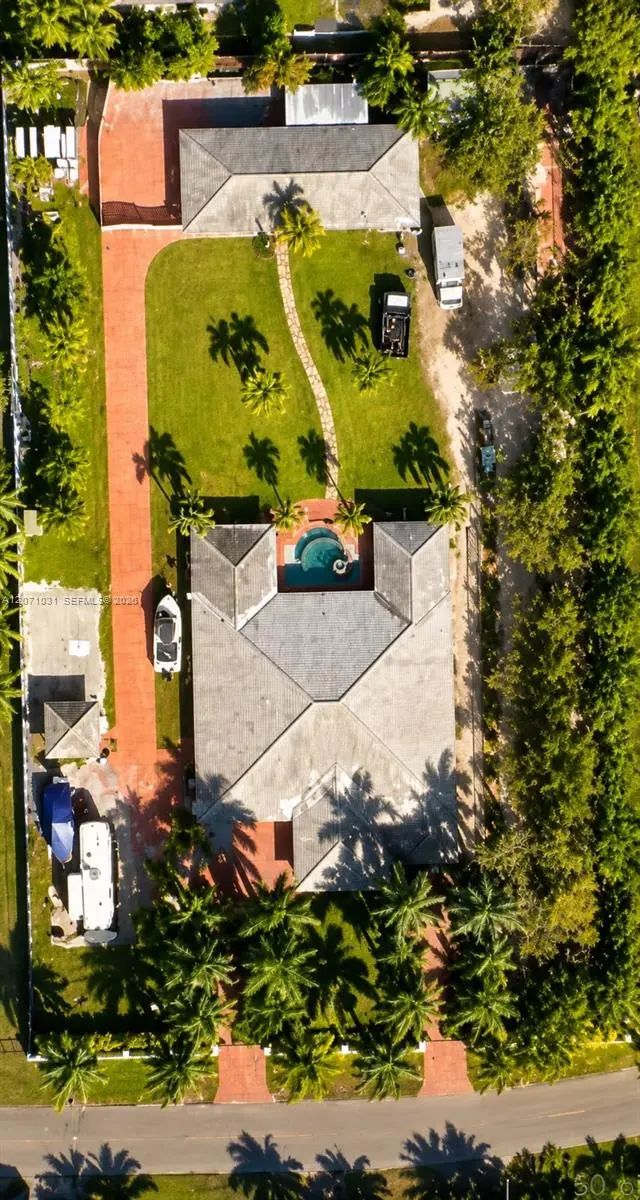 2 of 21 - 20835 Sw 236th Street, Homestead, FL