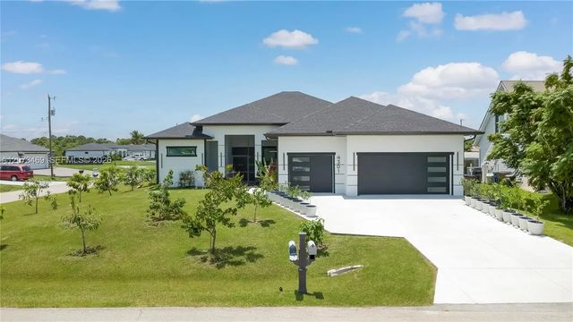 4301 10th Street W, Lehigh Acres